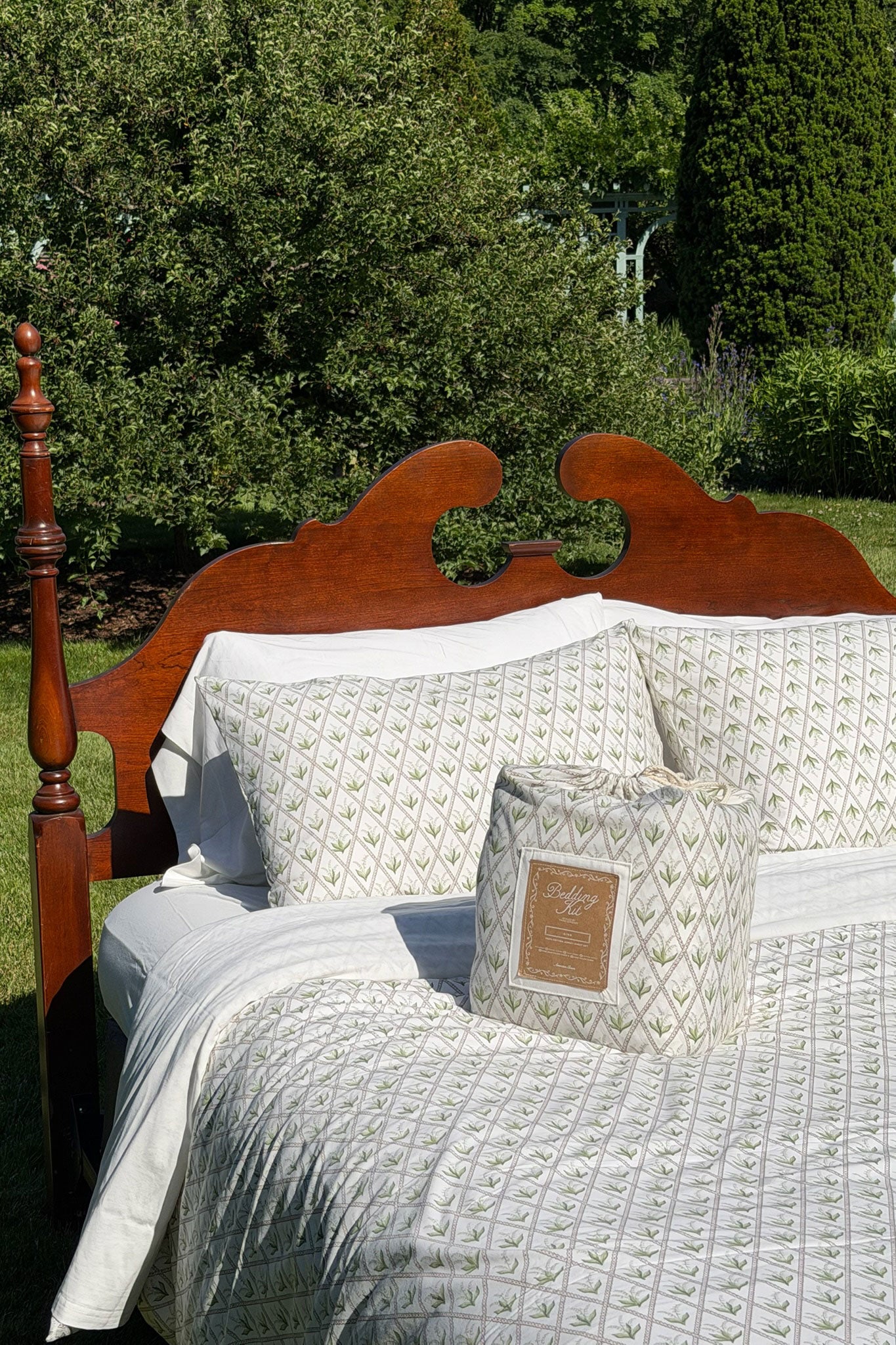 Lily Of The Valley Bedding Kit - Lily Of The Valley