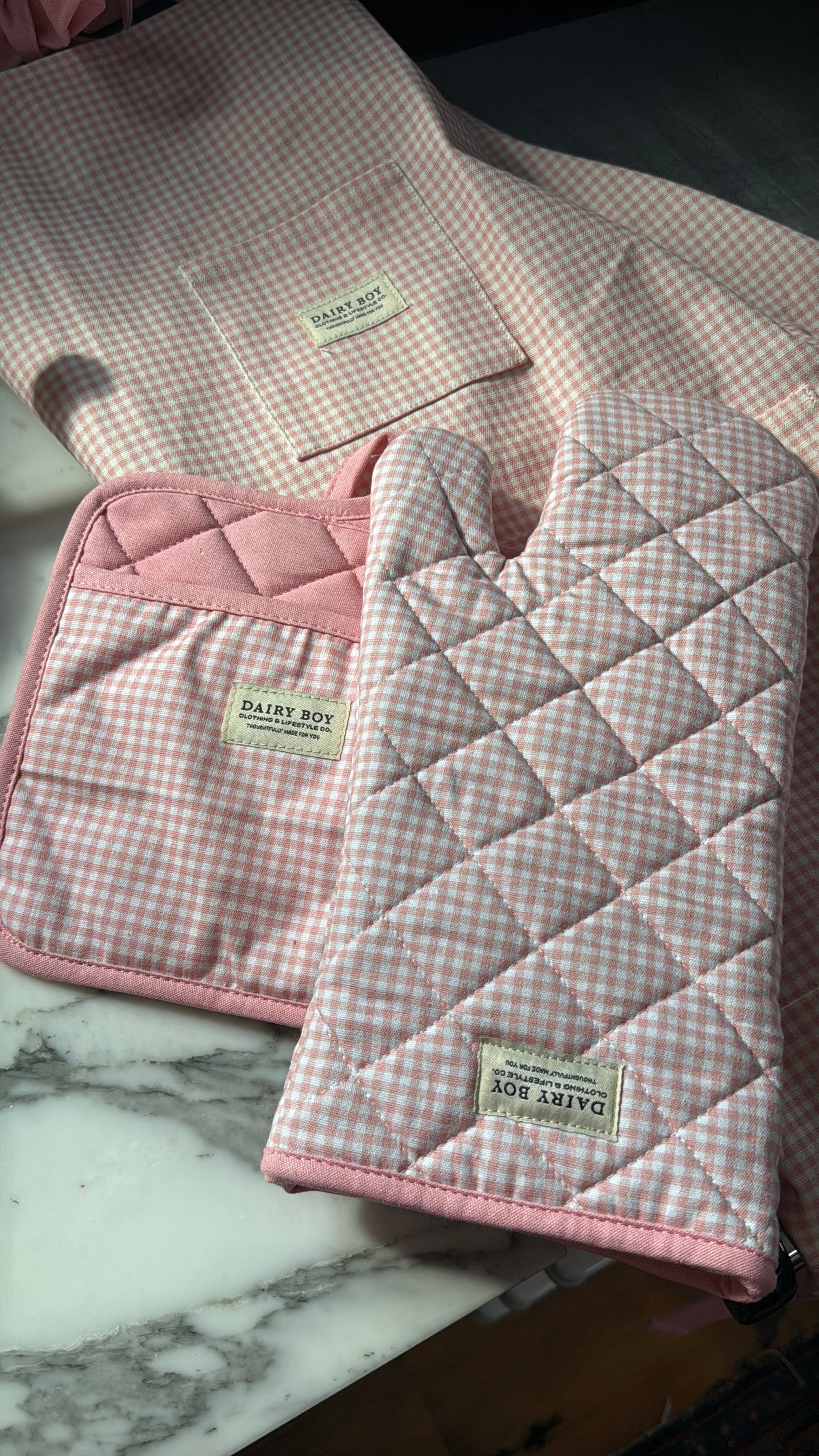 Oven Mitt & Potholder Set - Pink Gingham