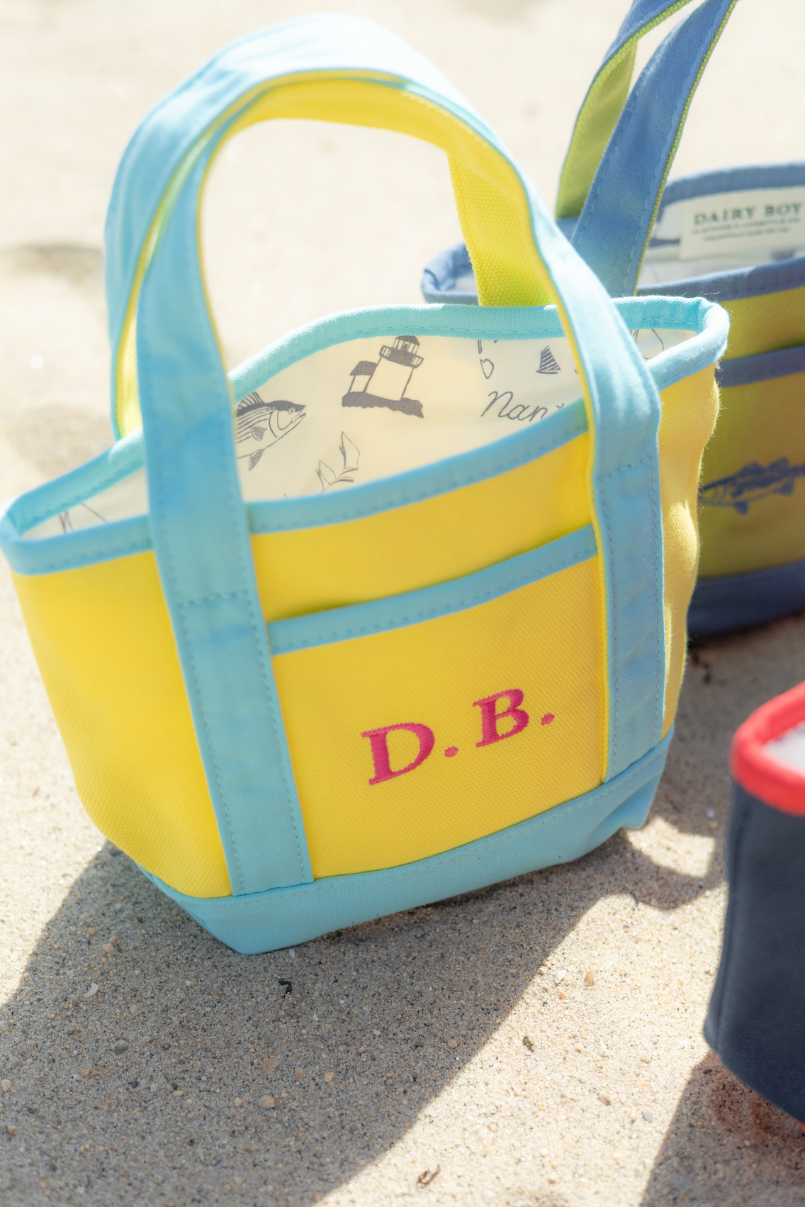 The Essentials Tote - Lemonade Stand