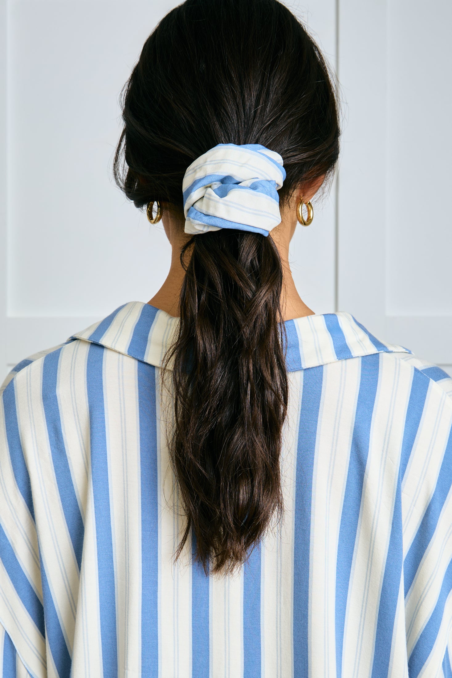 Garden Bed Scrunchie - Blue Pinstripe