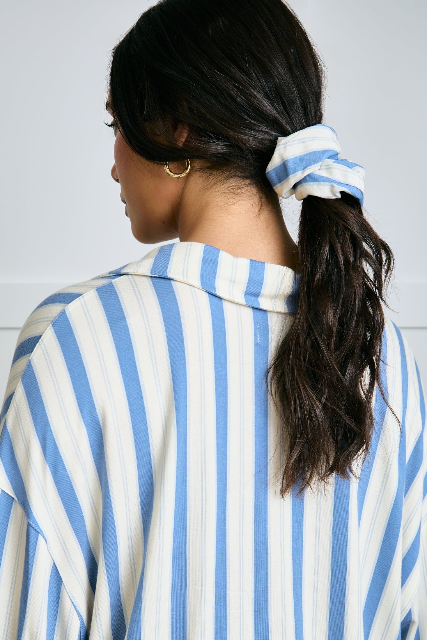 Garden Bed Scrunchie - Blue Pinstripe