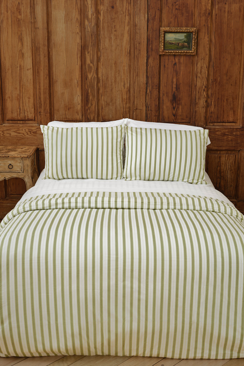 Farm Friends Bedding Kit - Green Pinstripe