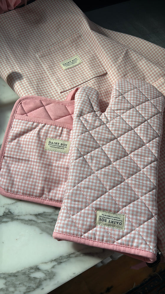 Oven Mitt & Potholder Set - Pink Gingham