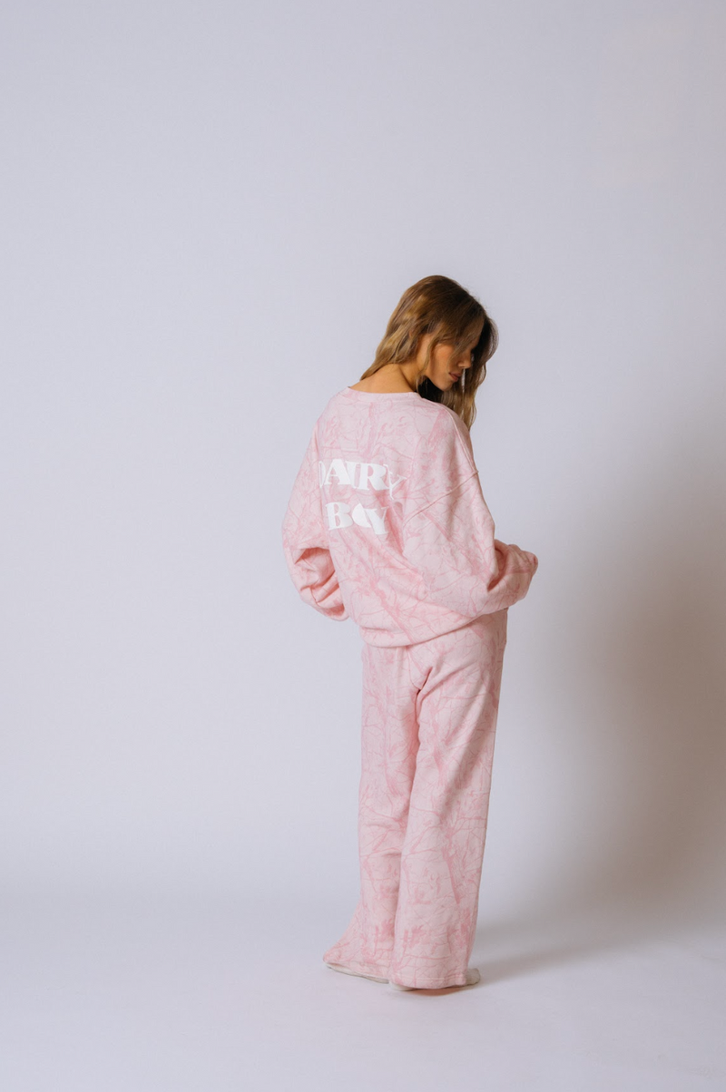 Oversized Crewneck - Bubblegum Camo White Puff