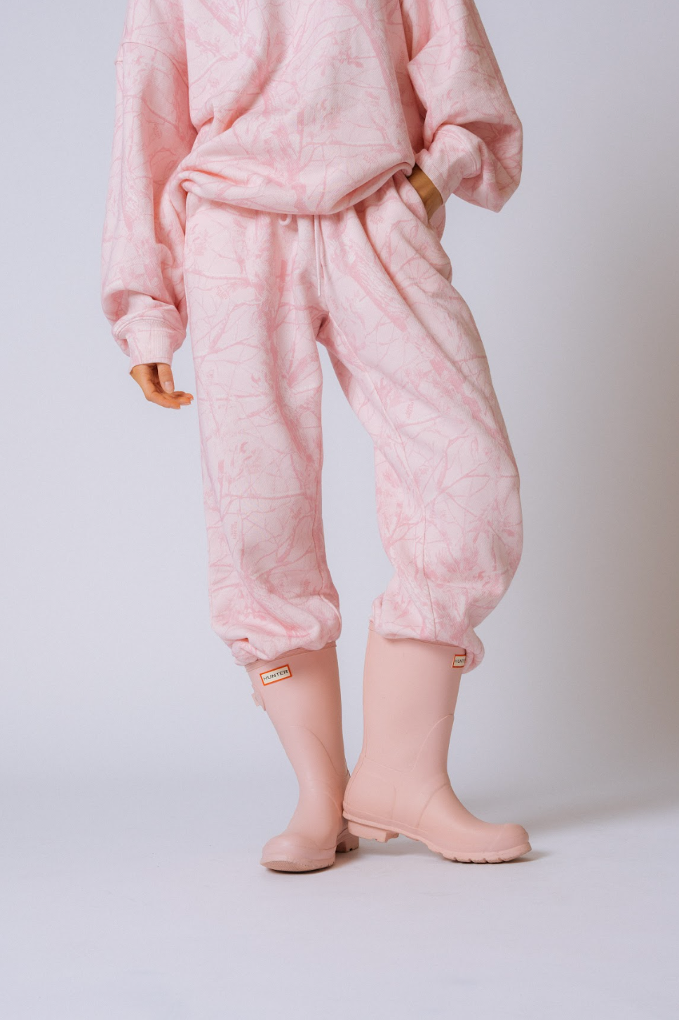 Straight Leg Sweatpant - Bubblegum Camo